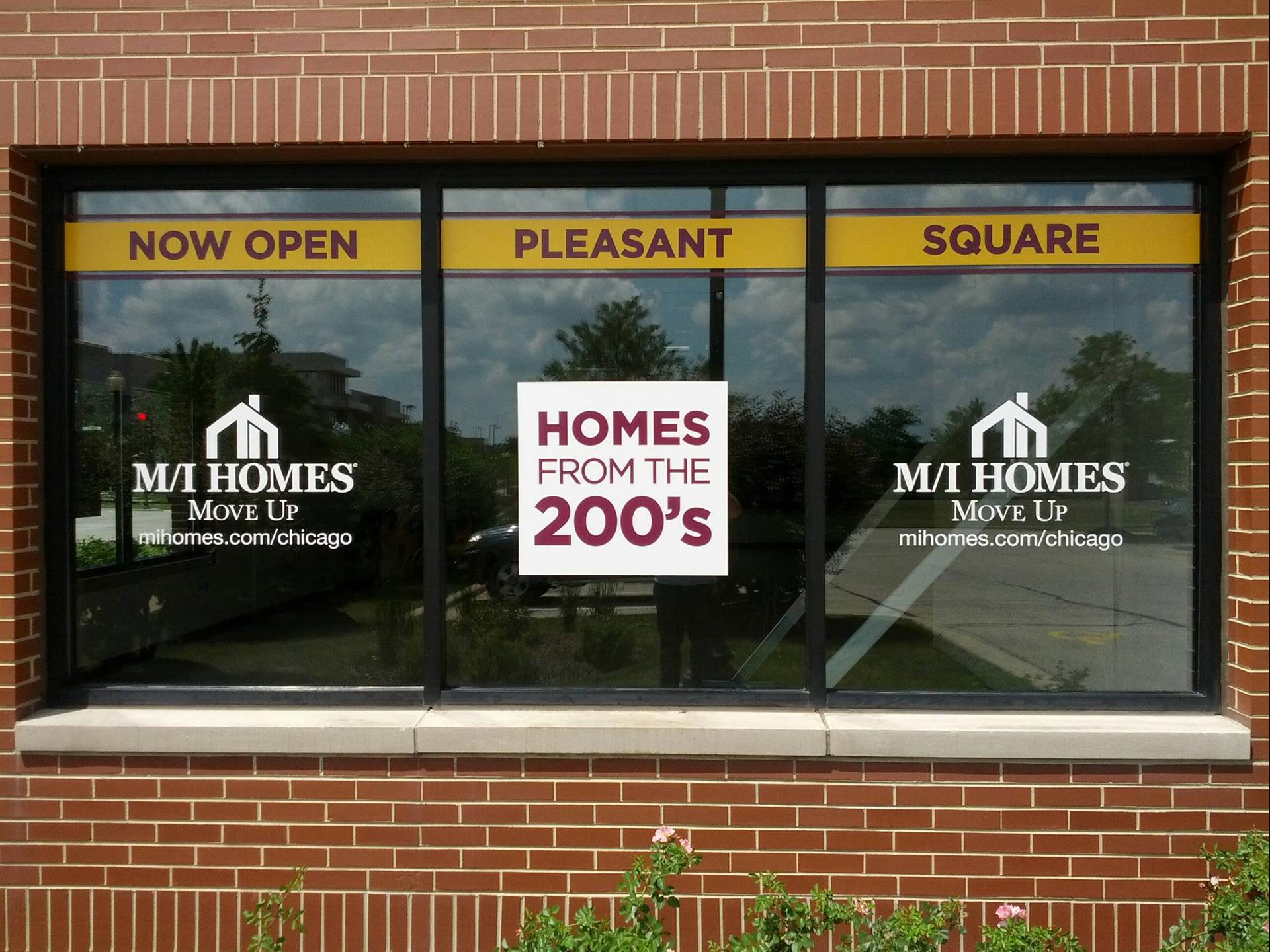 Tradeshow and Special Events Displays Schaumburg IL Custom Sign Stands